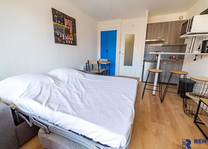 L'areneparking Privewifibalconpiscine * Fréjus