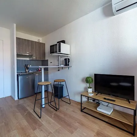 L'areneparking Privewifibalconpiscine Apartment Fréjus